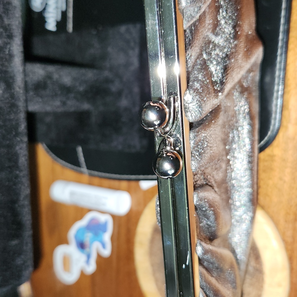 Express Metallic Silver Clutch - Picture 3 of 5